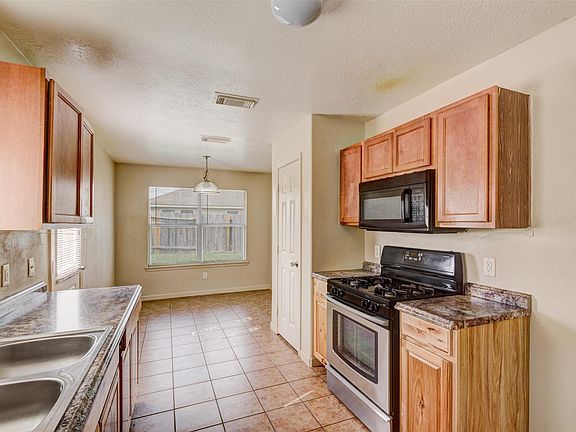 4th image of 21807 Yucca Tip Ln