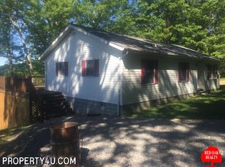 649 Old Buckeye Rd, Buckeye, WV 24924