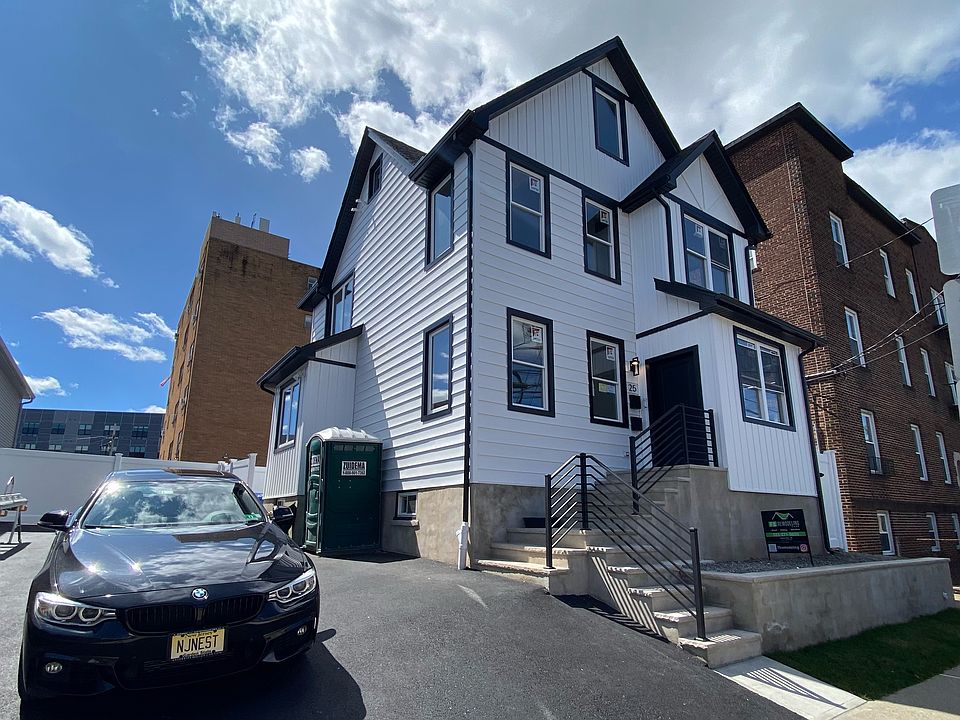 Welcome to 25 Franklin