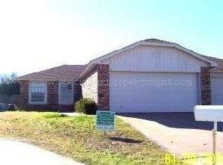 7556 Boxwood Ct, Fort Worth, TX 76133