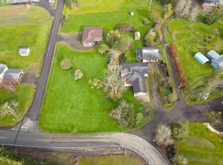 3020 Fisher Rd, Roseburg, OR 97471