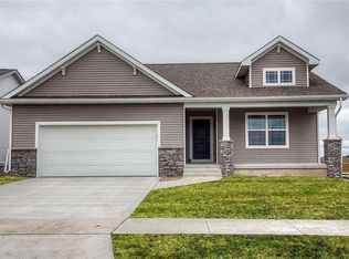 4116 NW Countrywood Dr, Ankeny, IA 50023