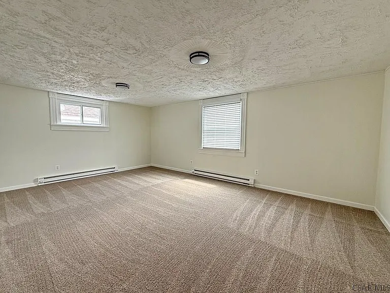 900 Somerset Ave #2 — Photo 13