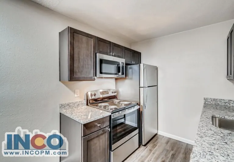 1641 Ingalls St #4 — Photo 3