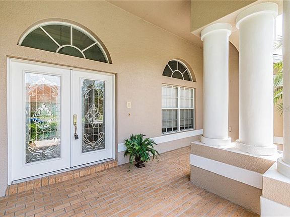 2nd image of 31812 Crosswoods Way