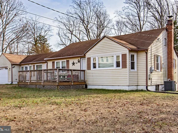 67 W Main St, Alloway, NJ 08001