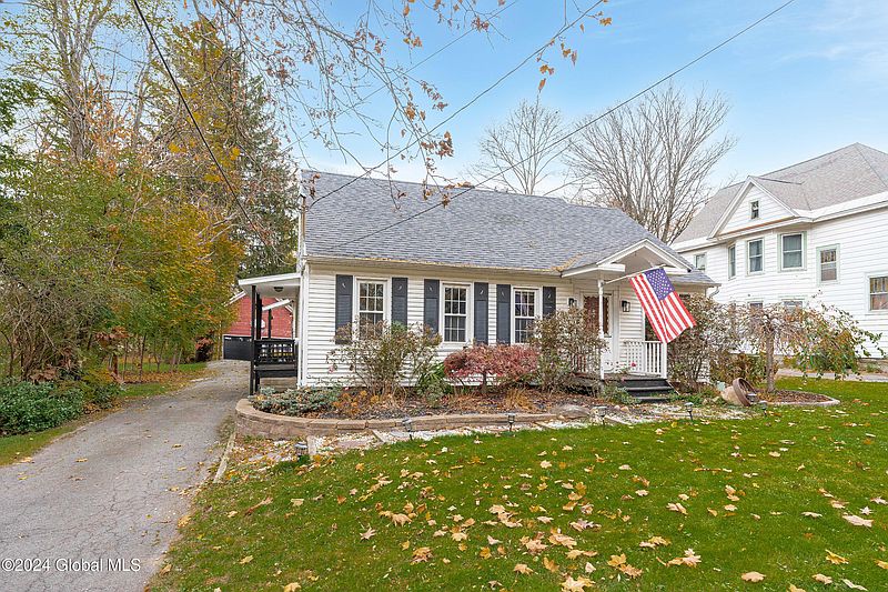 2nd image of 247 Alplaus Avenue