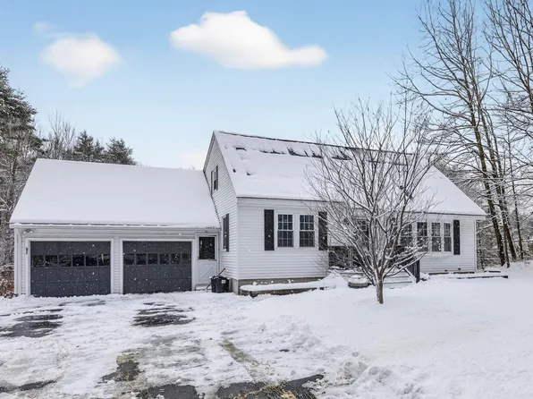 173 Weymouth Road, Gray, ME 04039