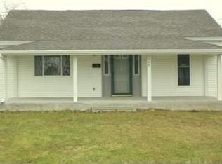 166 E Center St, London, OH 43140