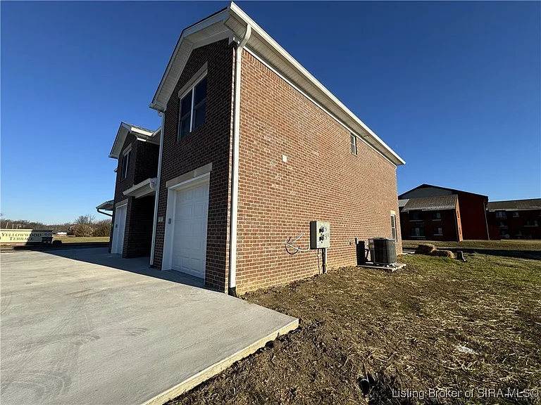 2022 N Greentree Blvd — Photo 36