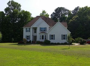 100 Austins Point, Yorktown, VA 23692