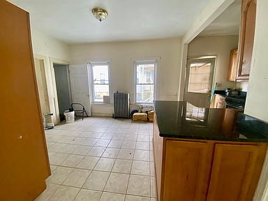 39 Hovenden Ave, Brockton, MA 02302 | Zillow