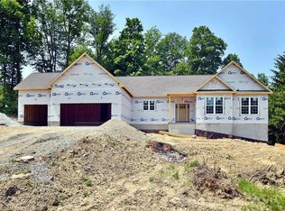 4957 Rootstown Rd, Ravenna, OH 44266