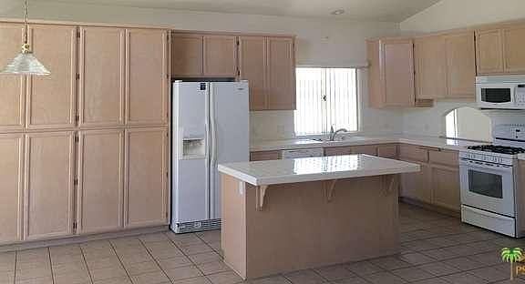 4th image of 69701 Willow Ln