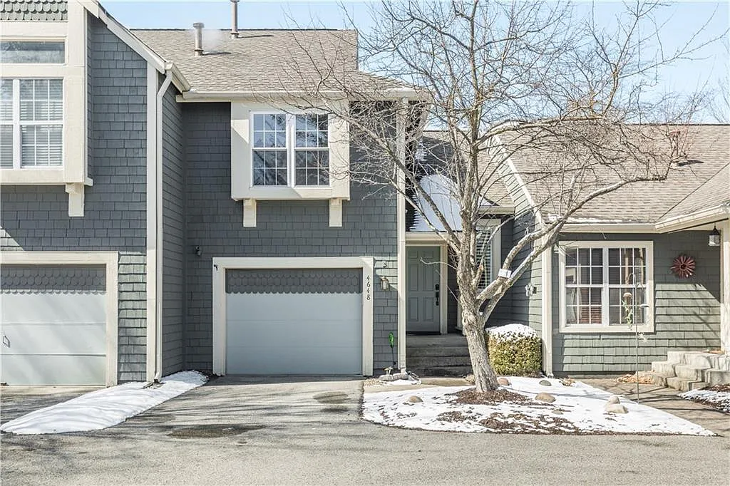 4648 Stansbury Ln photo 1