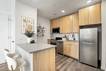 1856 Park Avenue
