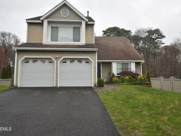 21 Mount Run, Tinton Falls, NJ 07753