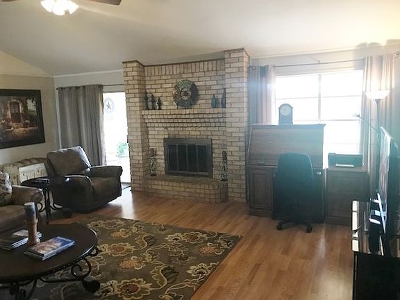 4th image of 3522 Clare Dr
