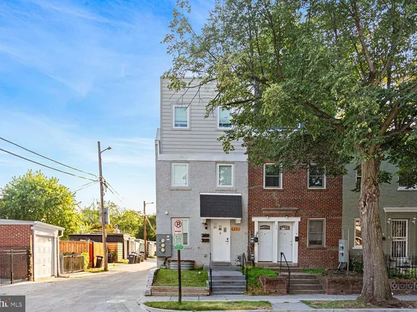 412 20th St NE, Washington, DC 20002