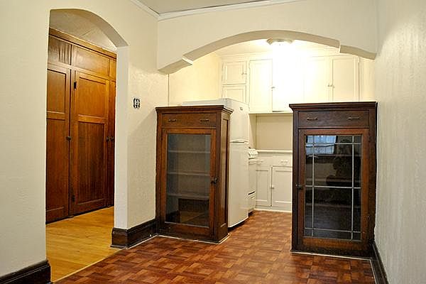 1st image of 1026 E Pleasant St #2-002