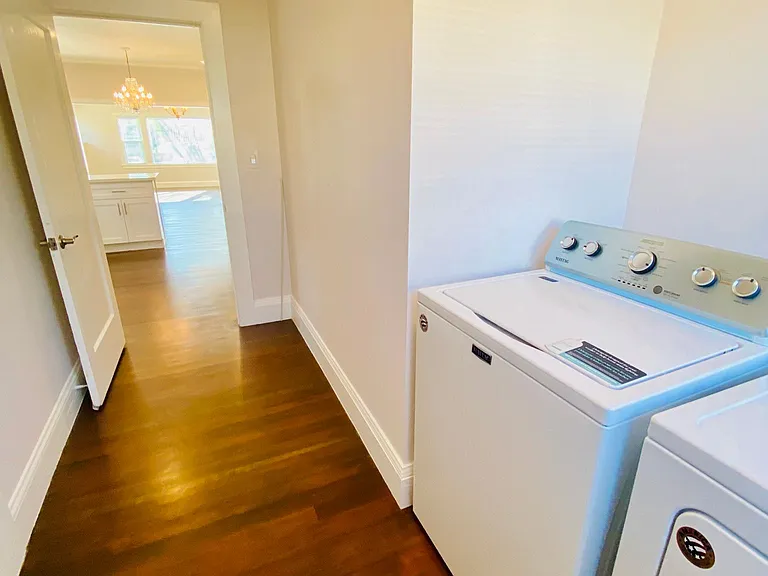 2488 Havenscourt Blvd — Photo 21