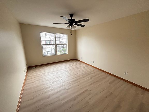 3rd image of 12032 Baneberry Dr APT 20