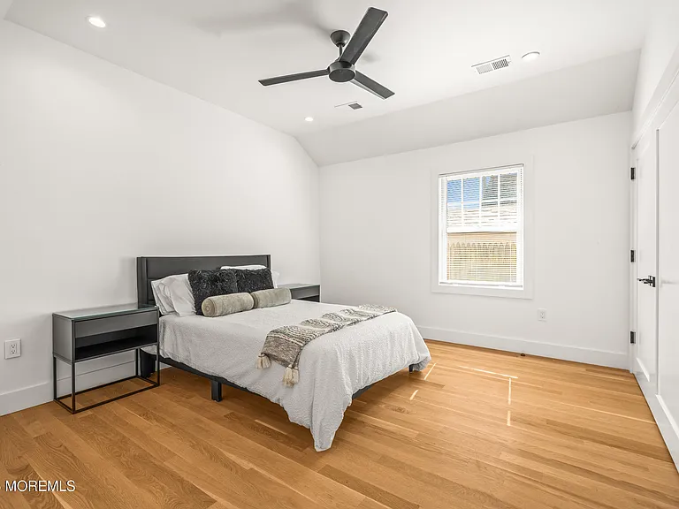 519 Laurel Ave — Photo 30