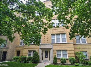 2718 W Lunt Ave #G, Chicago, IL 60645