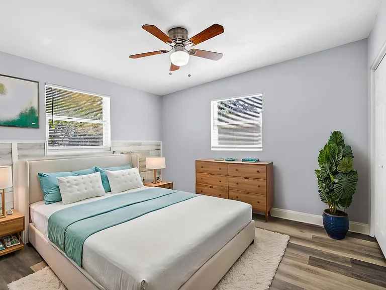 7125 Seward Dr — Photo 14