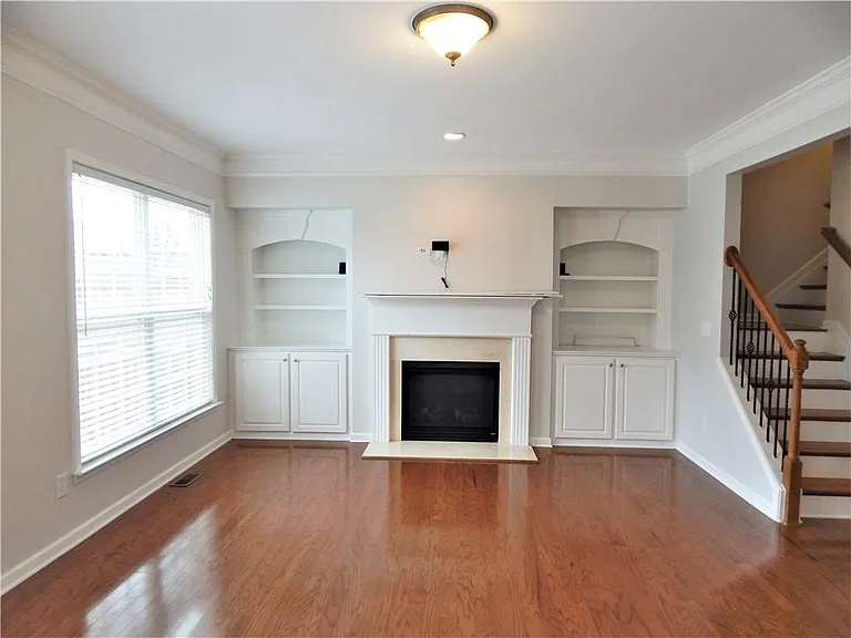 10829 Yorkwood St — Photo 21