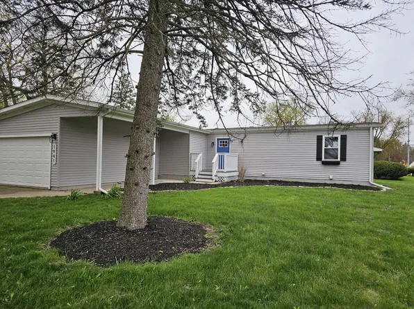 1941 W 60th Pl, Merrillville, IN 46410
