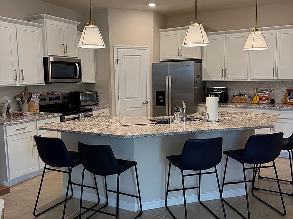 5th image of 5241 NW 43rd Lane Rd