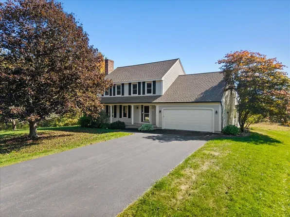 9 Williamsburg Lane, Scarborough, ME 04074