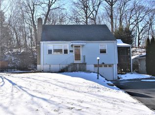 9 Rockmeadow Rd, Norwalk, CT 06850