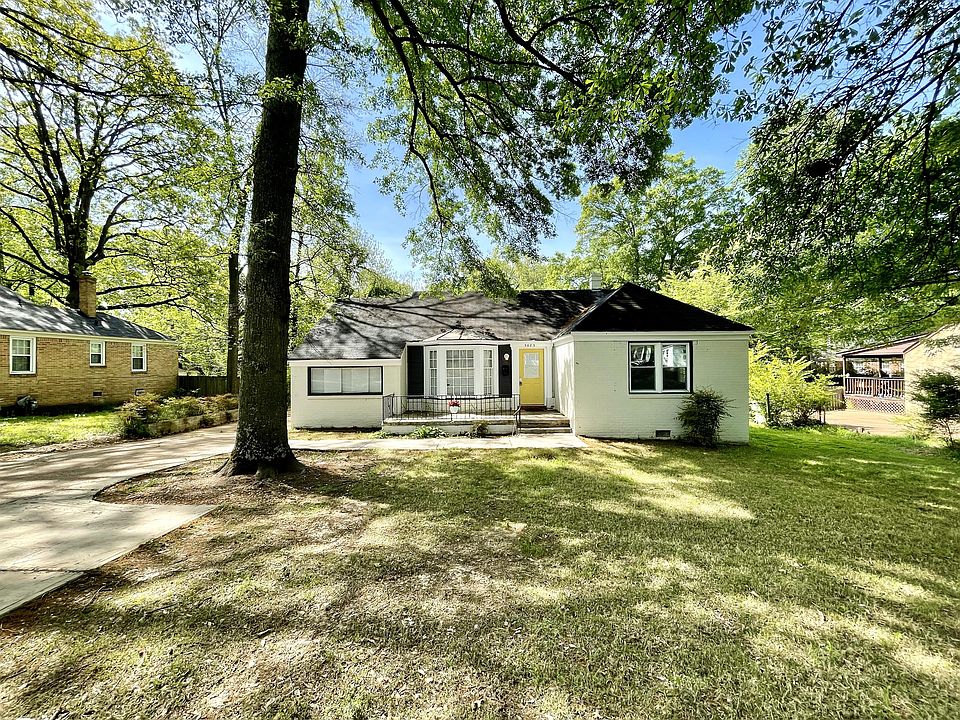 1st image of 3683 Park Ave