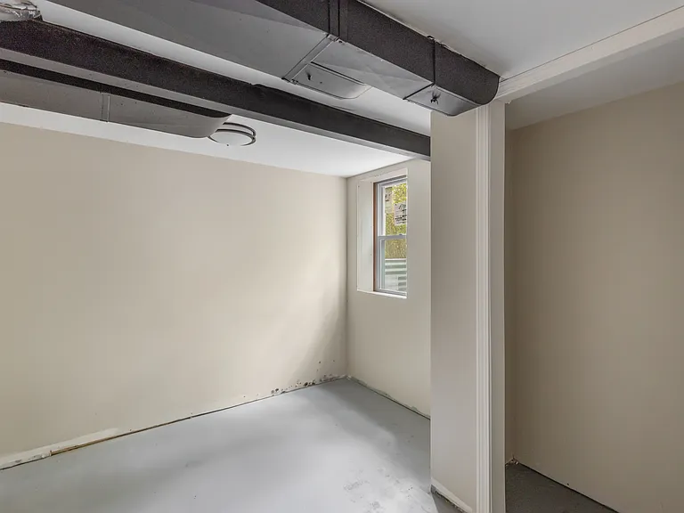 9866 Nolte Ave — Photo 19