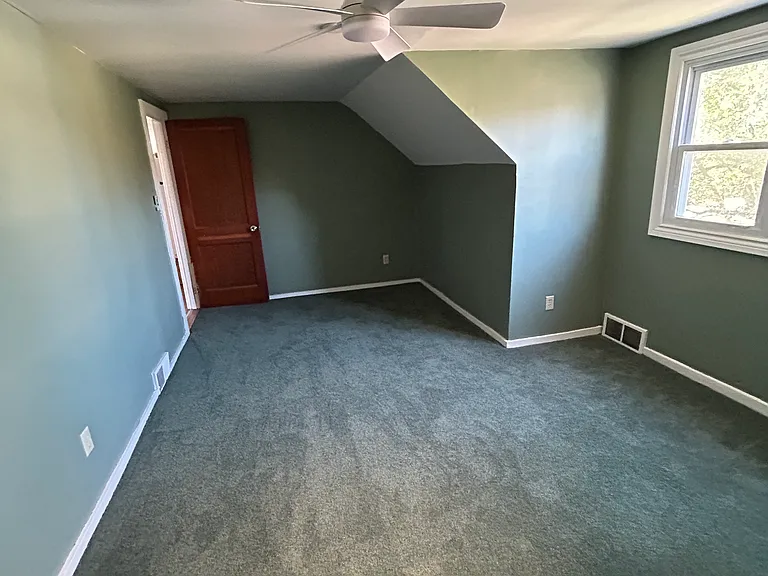 303 Holly St — Photo 16