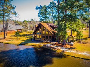 356 Fairway Woods Dr, Ozark, AL 36360