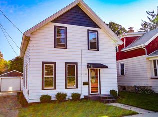 313 W Prospect Ave, Oshkosh, WI 54901