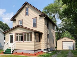 82 N State St, Rittman, OH 44270