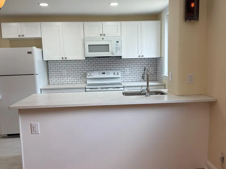 249 Glendale Rd — Photo 21