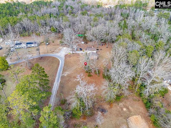 3rd image of 114 Eastwind Rd