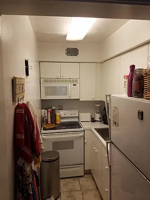 Rented by Allen Harris, LREB | media 14