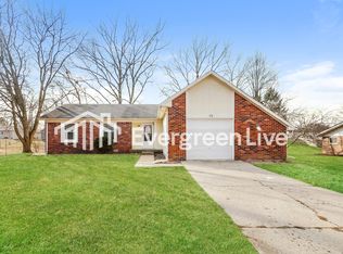 576 Yorktown Rd, Greenwood, IN 46142