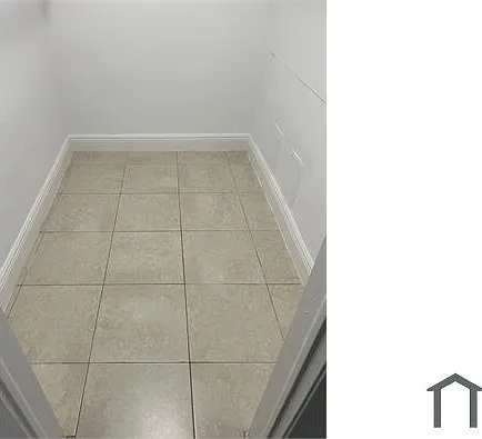 3901 SW 78th Ct #219 — Photo 2