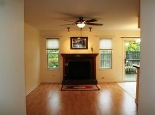 503 Newbury Dr, Island Lake, IL 60042