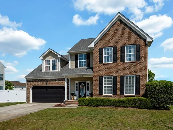 3508 Old Grandad Ln, Chesapeake, VA 23323