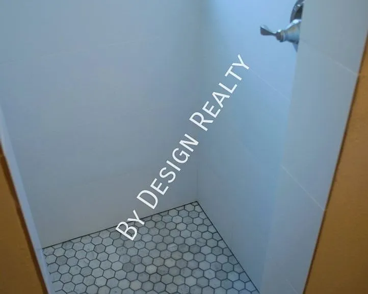615 E Helen St #2 — Photo 12