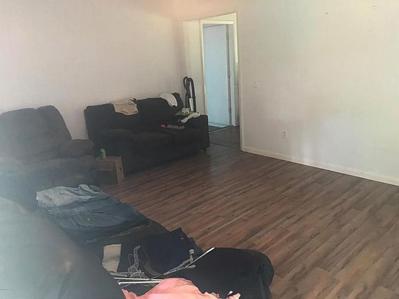 2nd image of 4066 Bryan St
