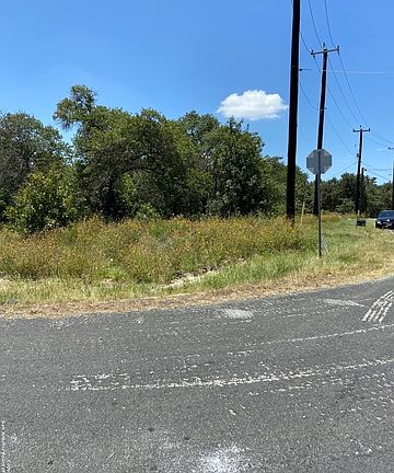 2nd image of 23919 Hickory Pass